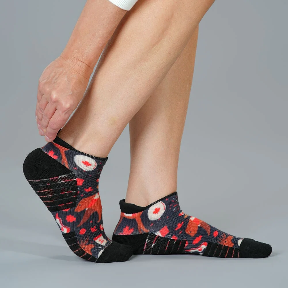 Oh! Canada Ankle Compression Socks - Image 3