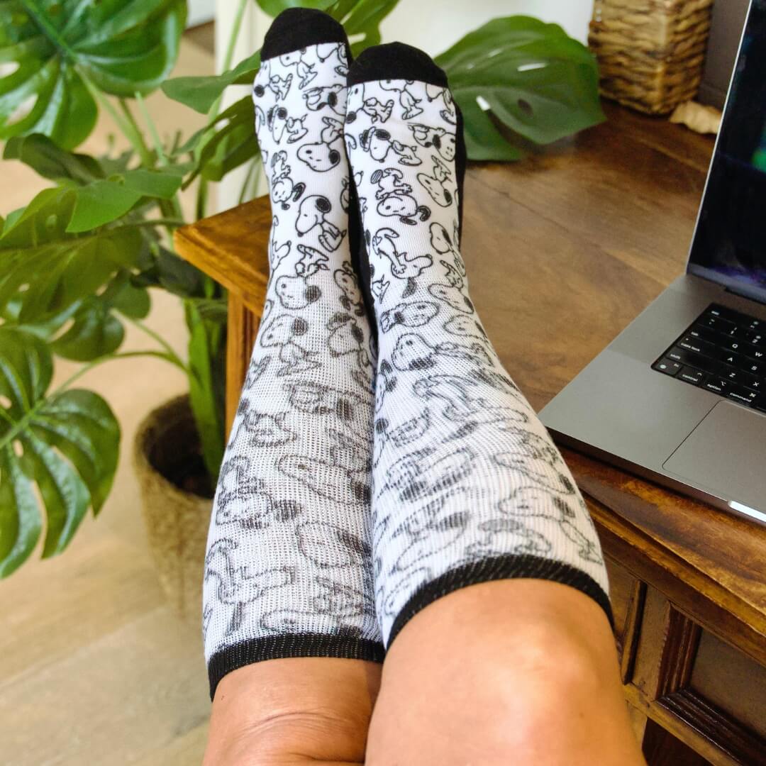 Snoopy Sox EasyStretch™ Socks - Image 3