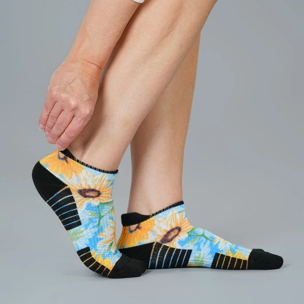 Sunflower Sky Ankle Compression Socks - Image 3